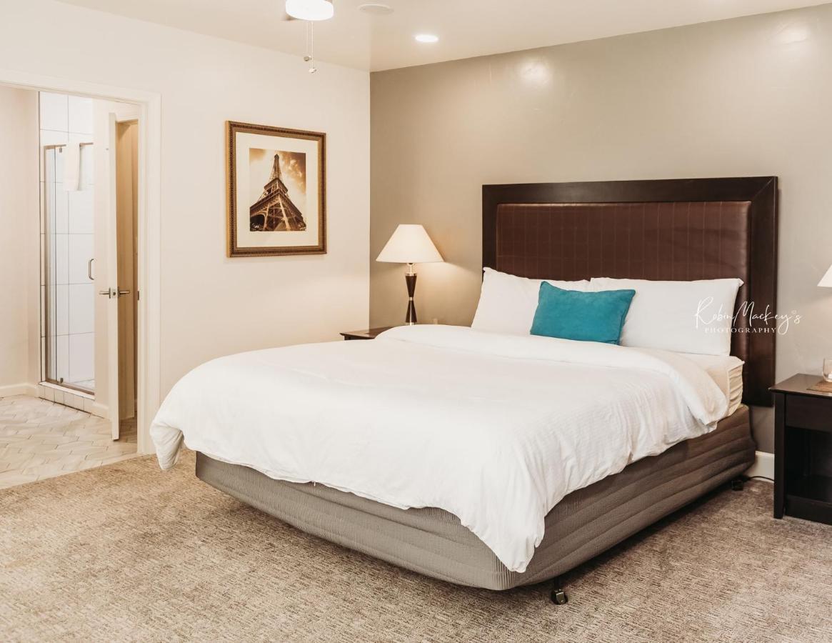 Phillips Hotel 5*